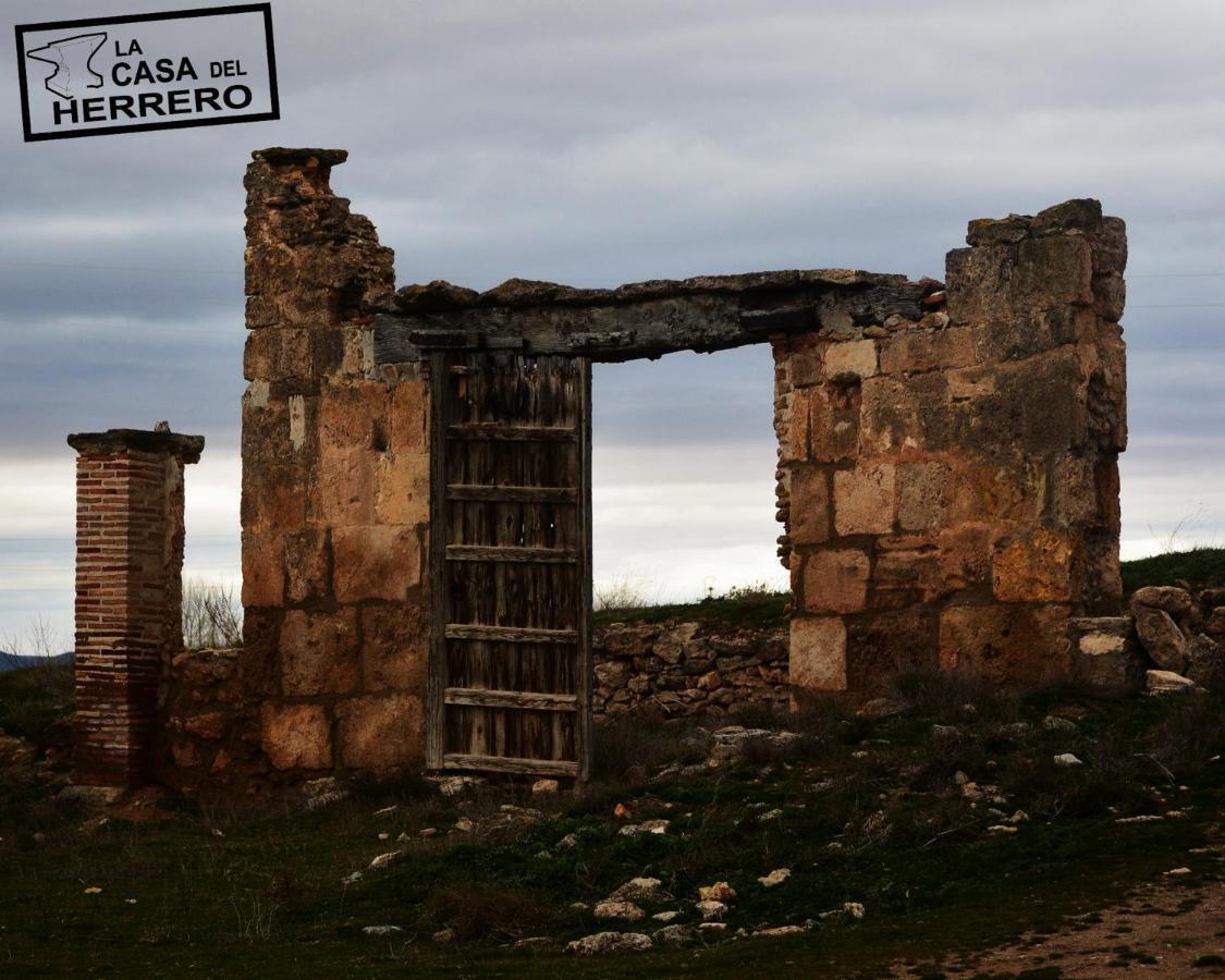 La Casa Del Herrero El Poyo Exteriör bild