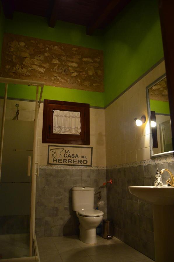 La Casa Del Herrero El Poyo Exteriör bild