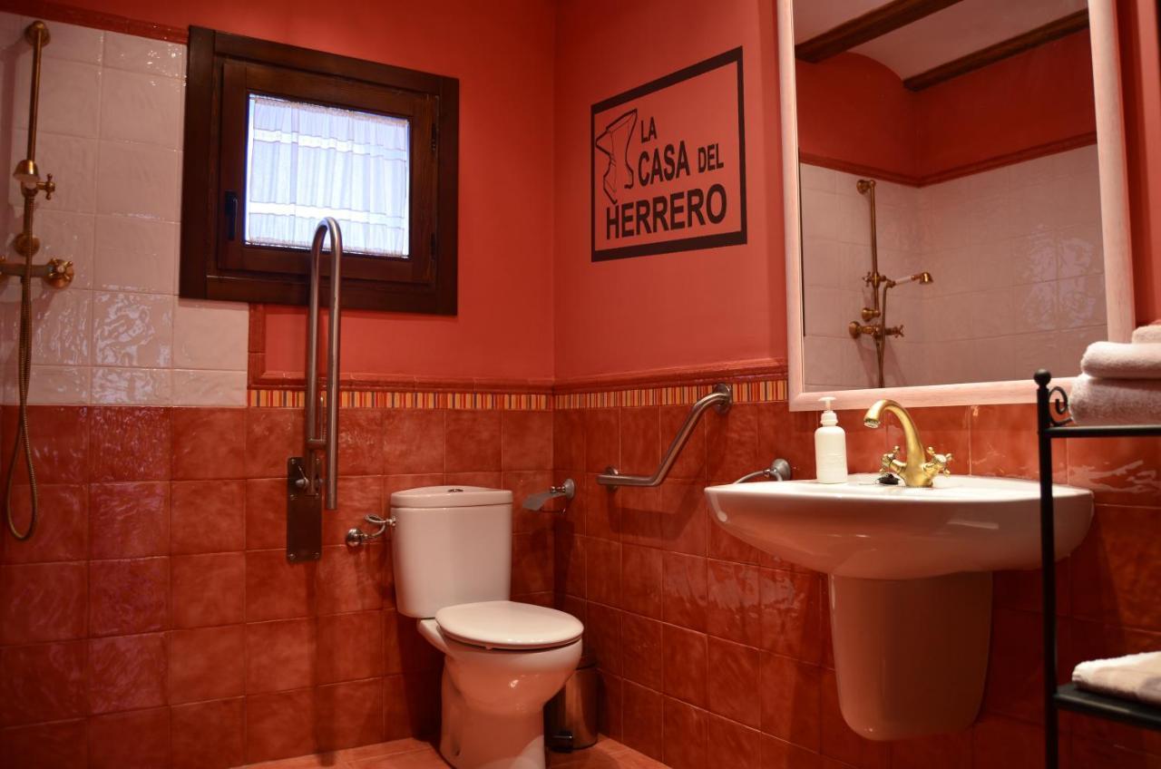 La Casa Del Herrero El Poyo Exteriör bild